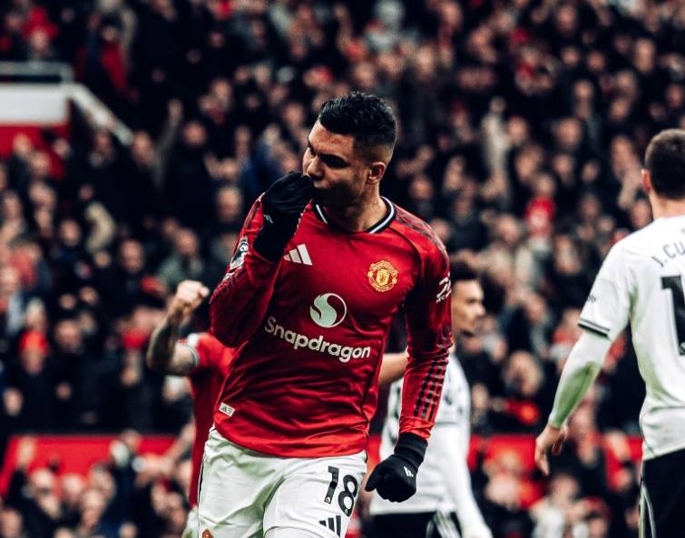 1球1助攻！33岁卡塞米罗当选全场最佳，曼联放走胖虎太可惜了